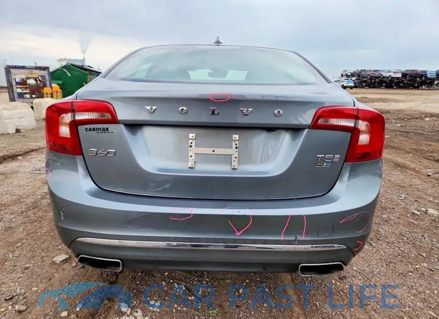 LYV402HK6JB185873# 6
