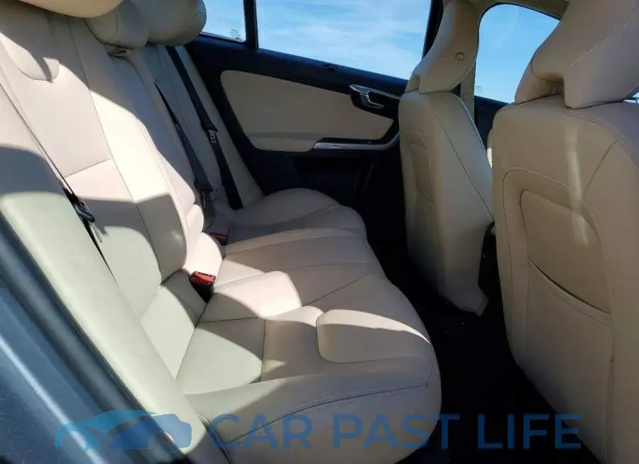 LYV402TK5HB145480# 10
