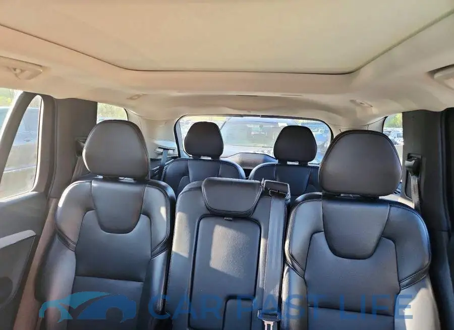 YV4102PK6M1708273# 10