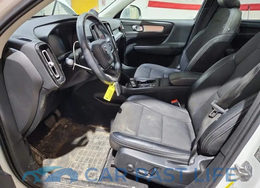 YV4162UK1L2288336# 7