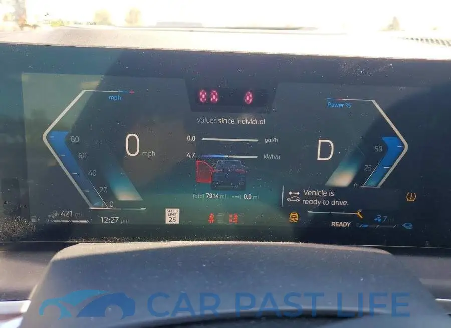 5UX43EU09S9Z63380# 9