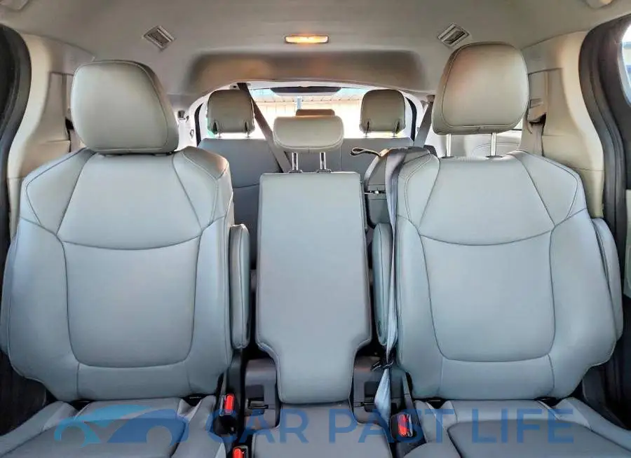 5TDYRKEC9RS190298# 10