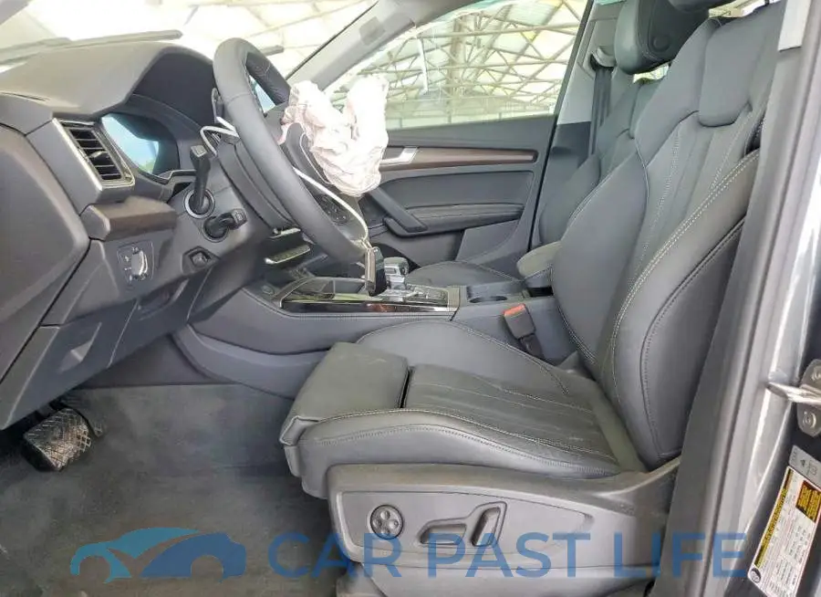 WA1EAAFY8S2012940# 7