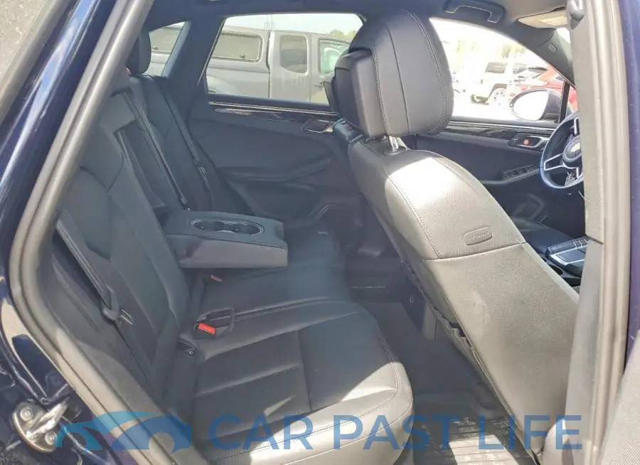 WP1AA2A50MLB09486# 11