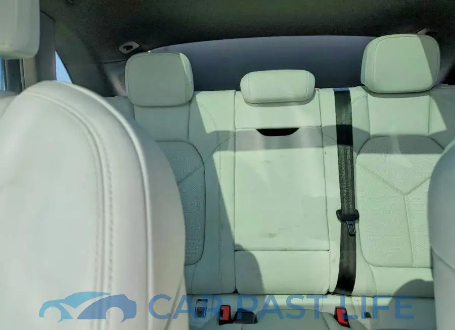 WP1AB2A53KLB30858# 10