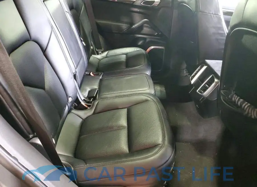 WP1AD2A27JLA80755# 11