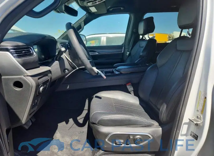 1C4SJSBP6RS144505# 7