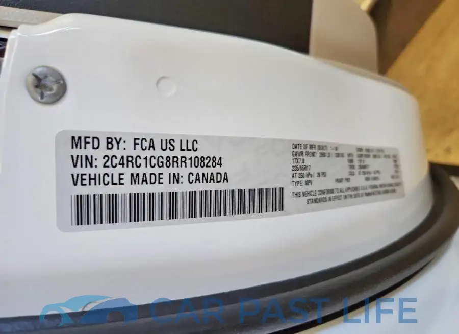 2C4RC1CG8RR108284# 13