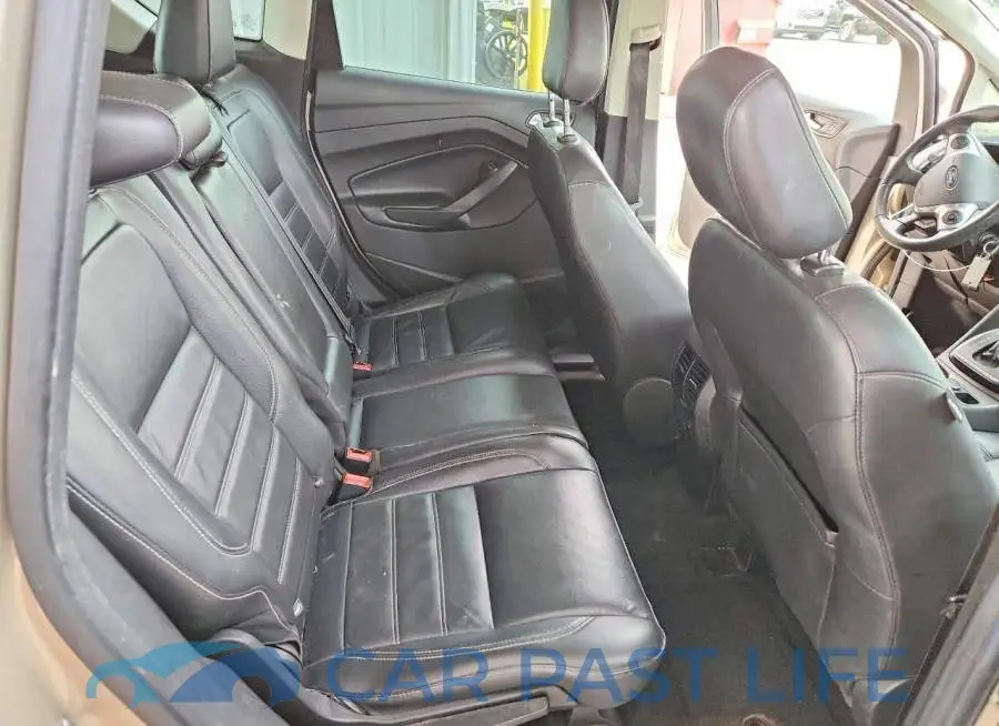1FADP5AU7JL103059# 11