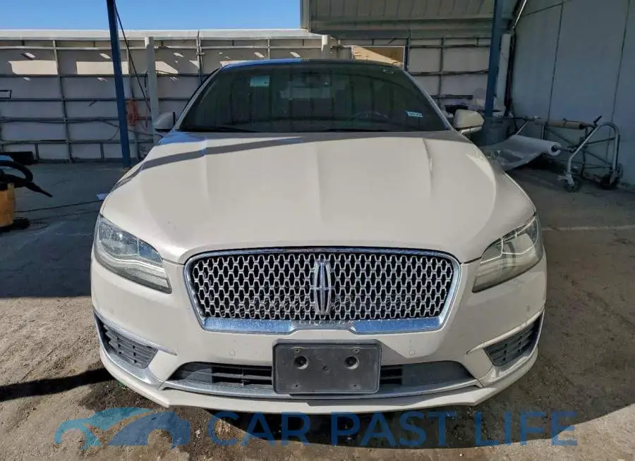 3LN6L5MU1KR625453# 5