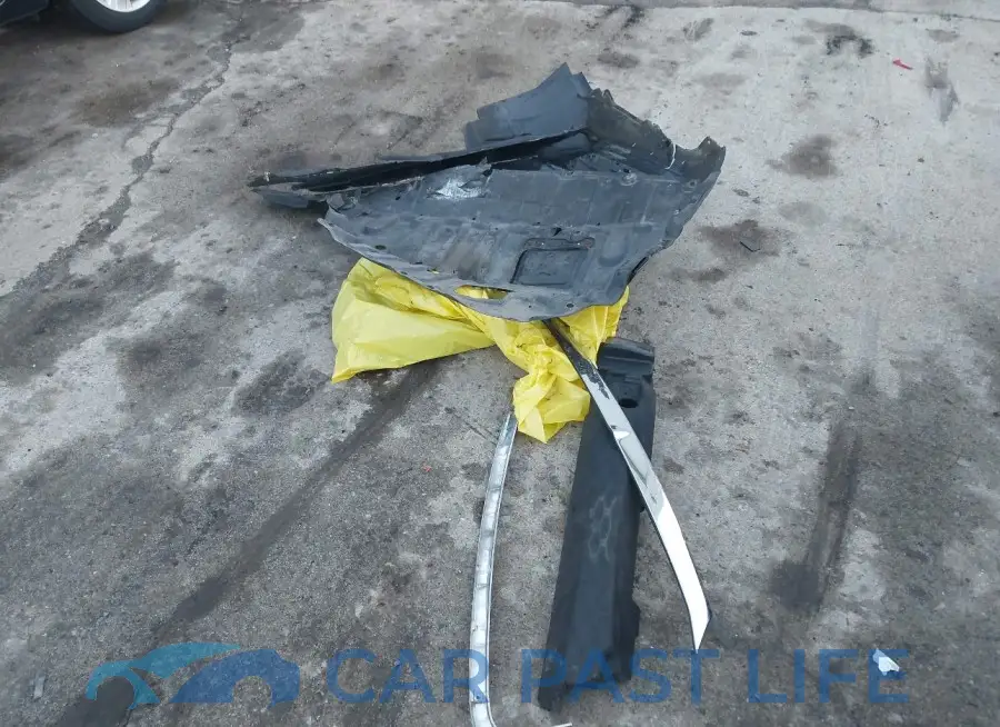 JN1CV7EL5HM320657# 12