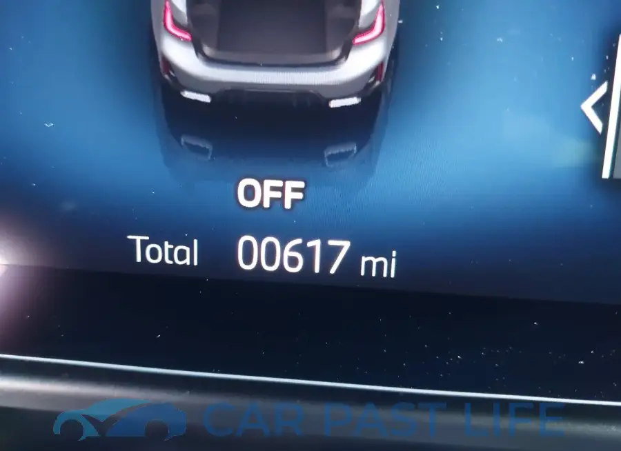 3MW49FF04R8E89441# 15