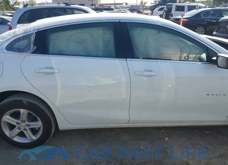 1G1ZB5ST4PF192237# 12