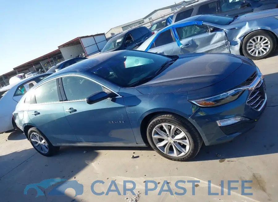 1G1ZD5ST2SF153746# 14