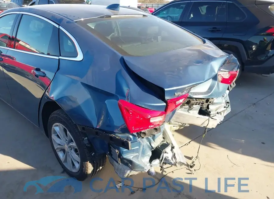 1G1ZD5ST2SF153746# 18