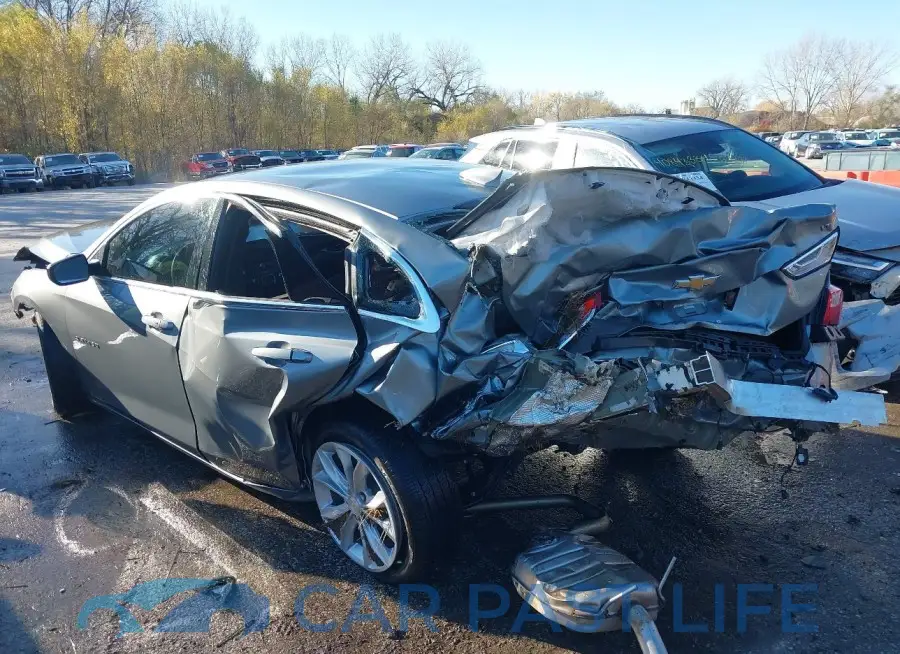 1G1ZD5ST0RF201660# 6