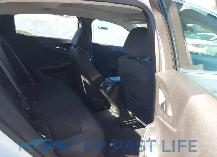 1G1ZD5ST4PF214473# 8