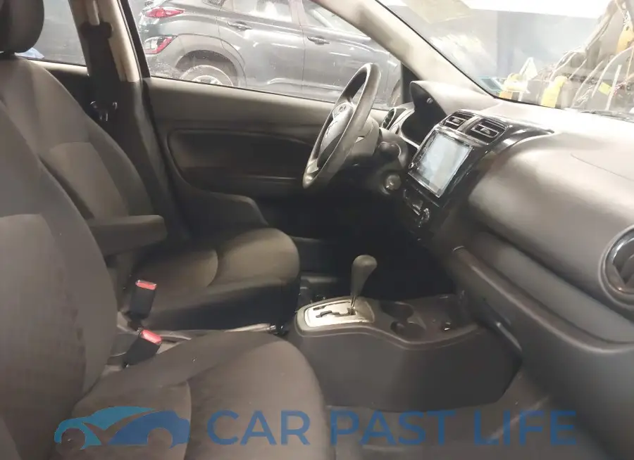 ML32AUHJ9RH006195# 5