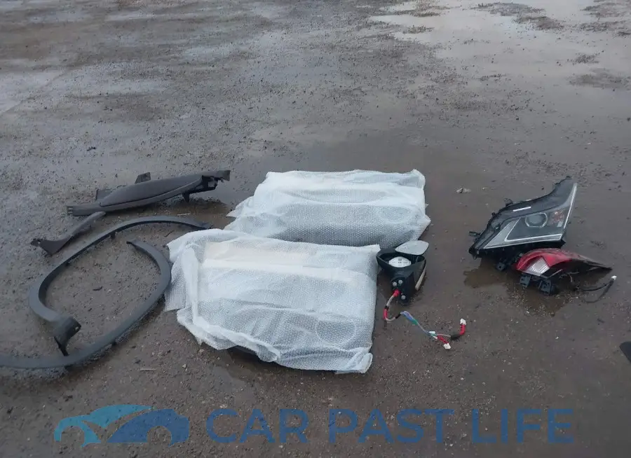 2T2ZZMCA6KC137974# 12