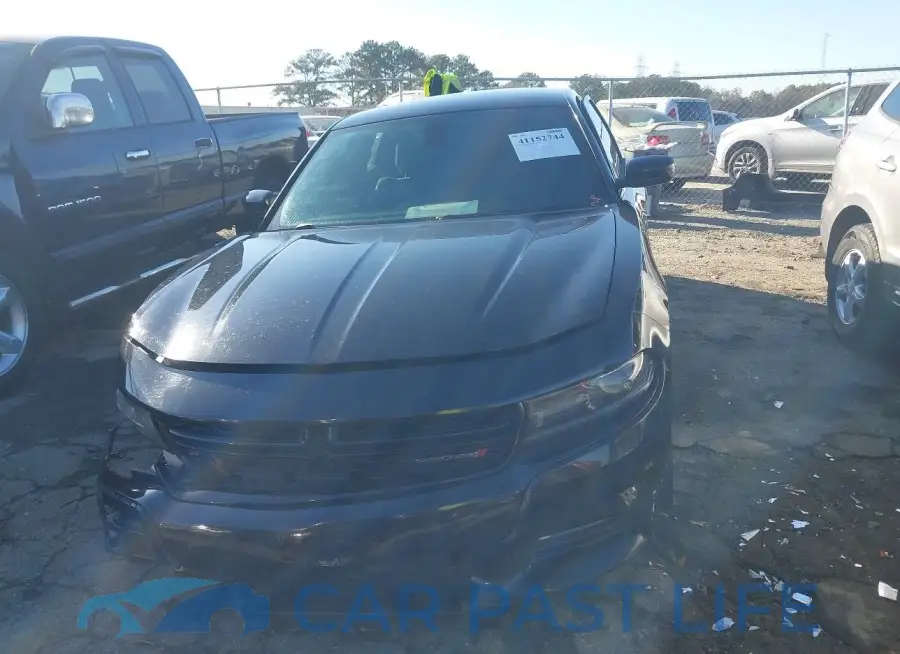 2C3CDXCT1FH907025# 12