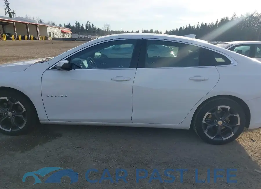 1G1ZD5ST5NF155379# 14