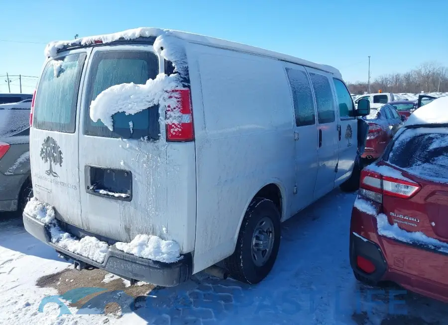 1GCWGAFG1J1195263# 4
