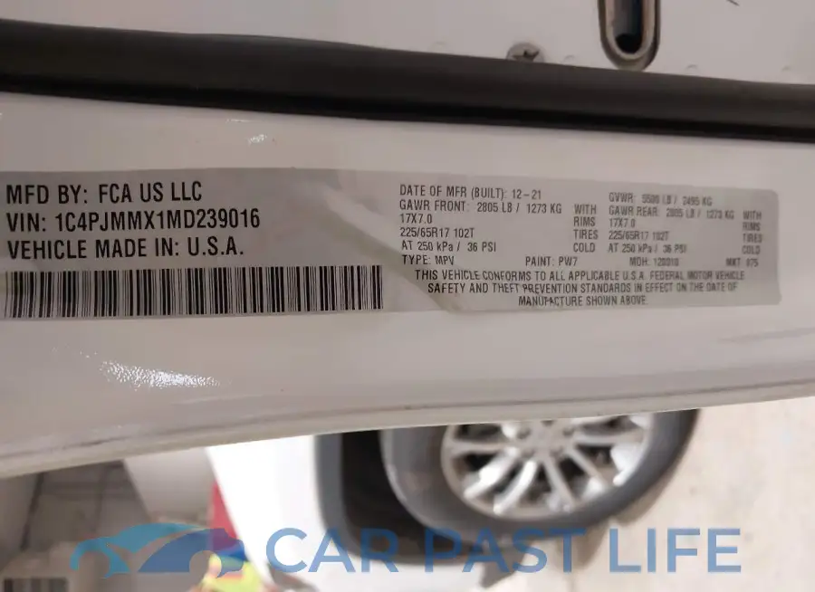 1C4PJMMX1MD239016# 9