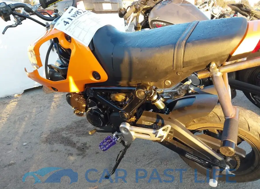 MLHJC9213R5205007# 13