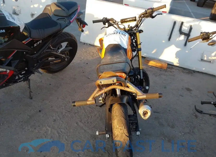 MLHJC9213R5205007# 6