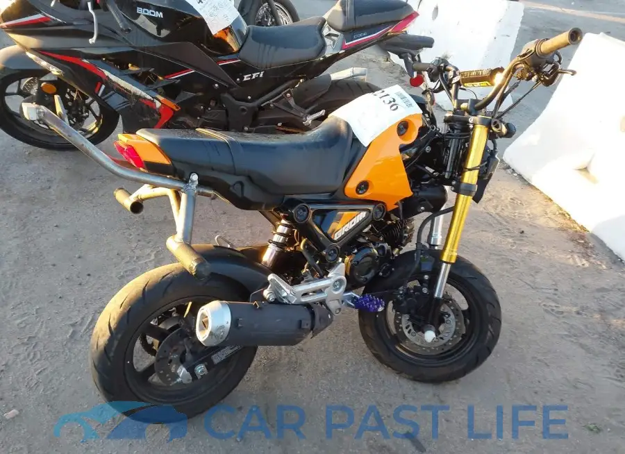 MLHJC9213R5205007# 12