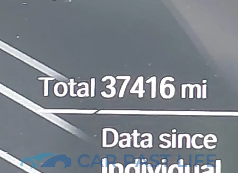 5UXCR4C04N9J84611# 16
