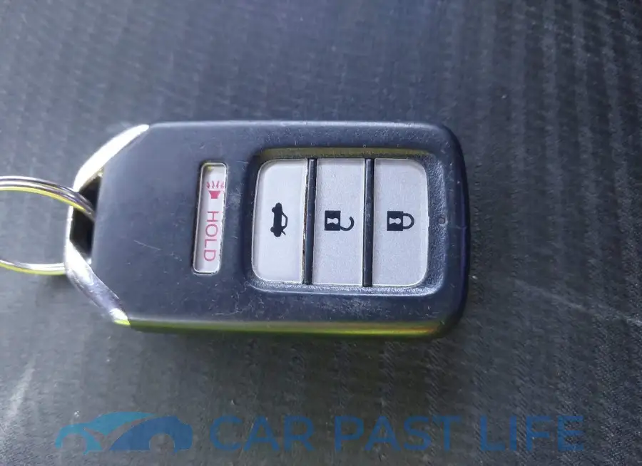 2HGFB6E57FH704679# 11
