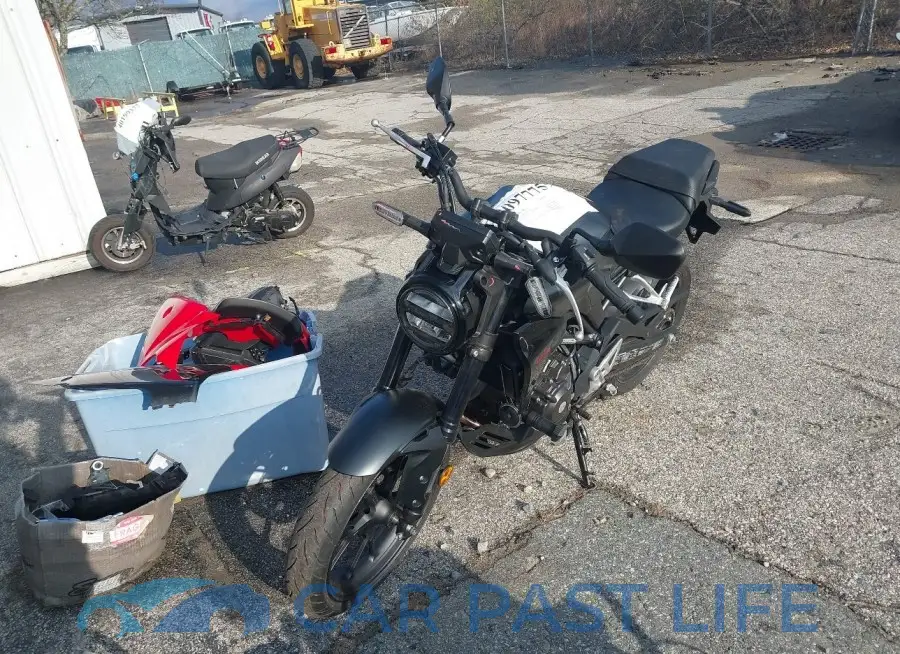 MLHNC555XR5401051# 2