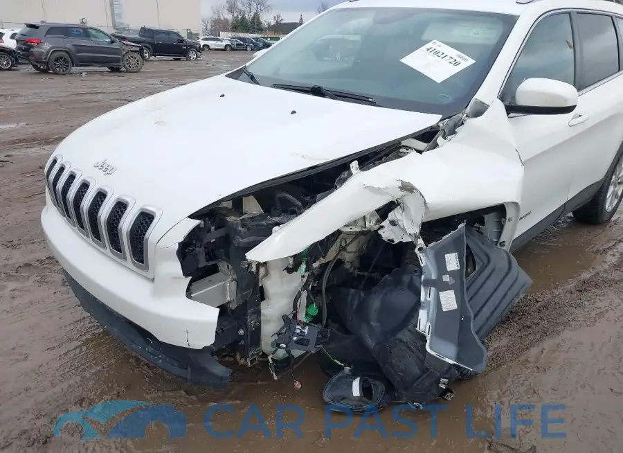 1C4PJMCS2GW118848# 6