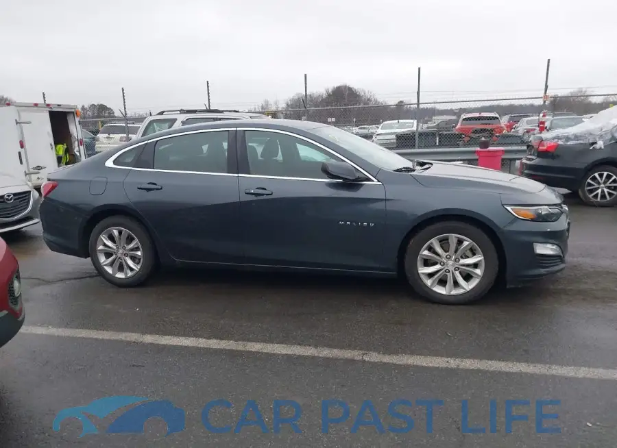 1G1ZD5ST6LF132836# 13