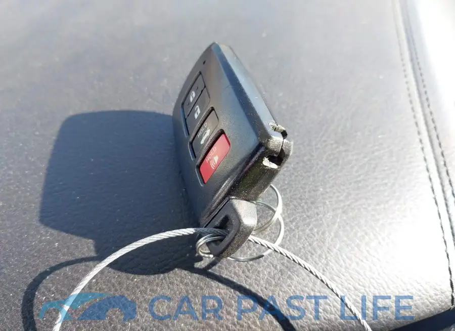 4T1BK1EB0FU189085# 11