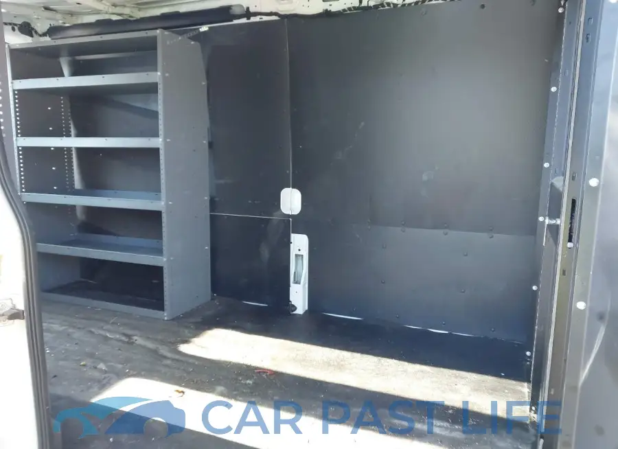 1FTYR2CM8JKB23893# 12