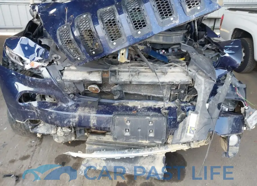 1C4PJMDS0FW770266# 12