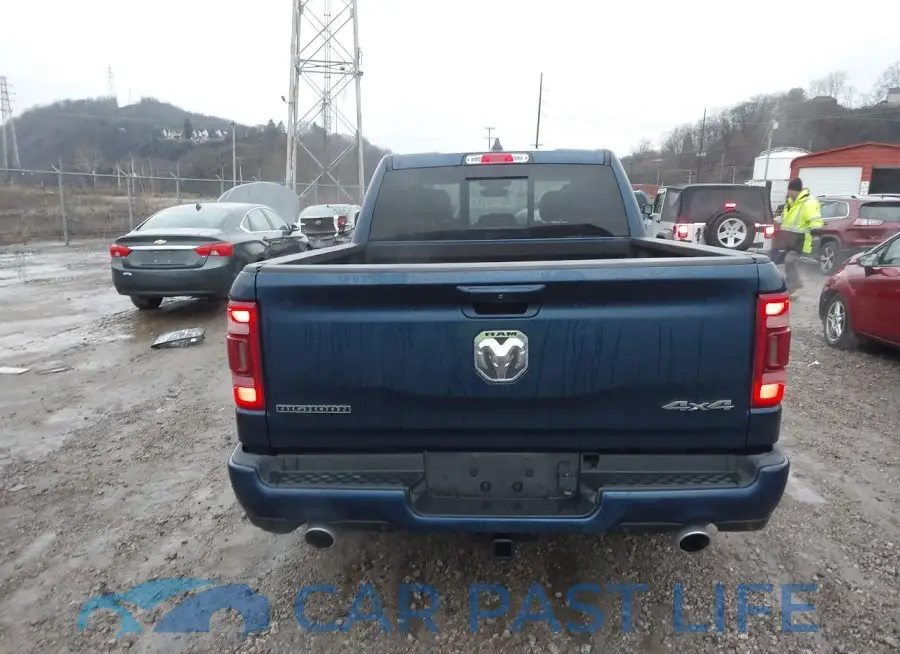 1C6SRFMTXRN142028# 17