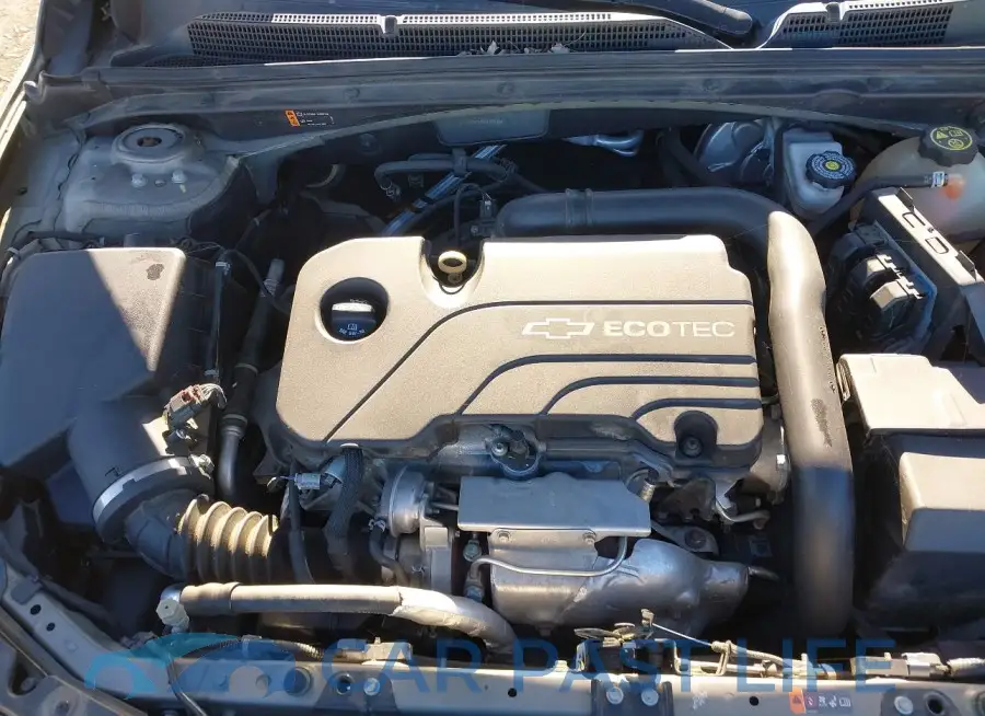 1G1ZE5ST5HF152810# 10