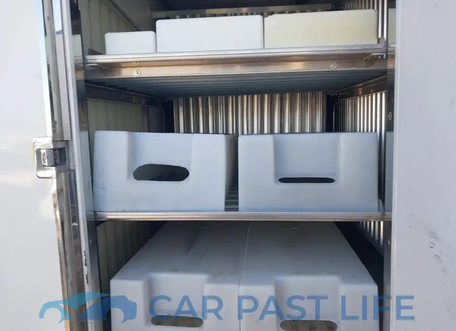 1FDXE4FS4KDC52275# 6