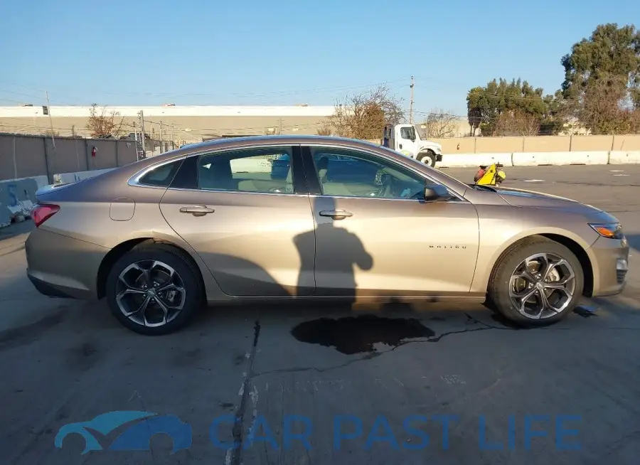 1G1ZD5ST5NF112046# 13