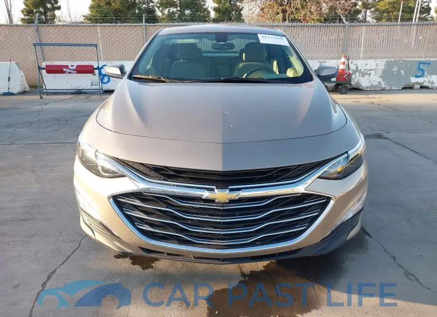 1G1ZD5ST5NF112046# 12