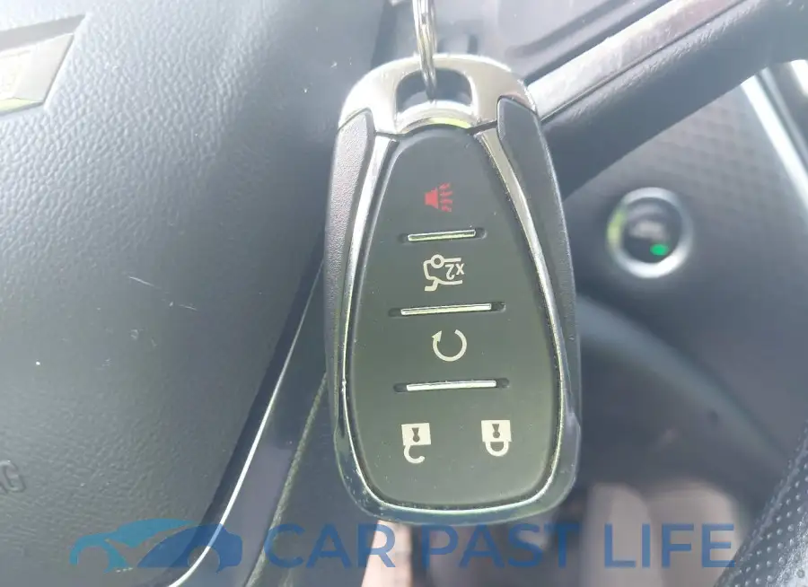 1G1ZD5ST8RF127002# 11
