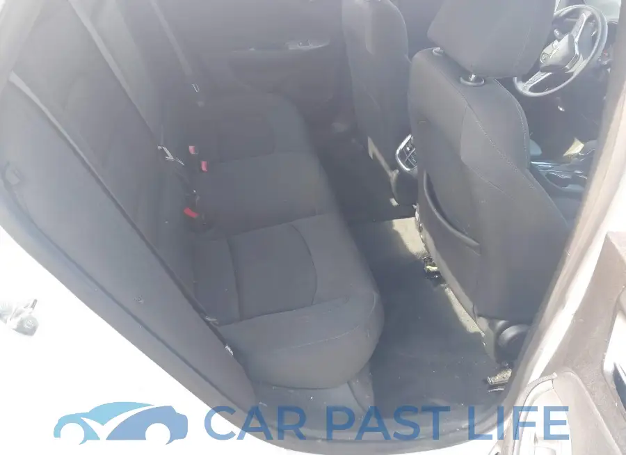 1G1ZD5ST8RF127002# 8