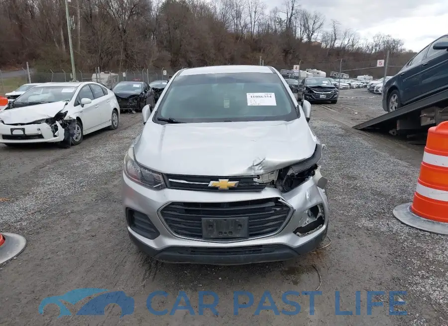 KL7CJNSB1JB607260# 12
