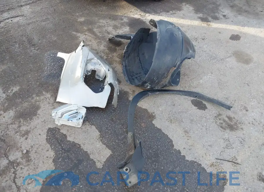 1FMCU9JD7HUE15419# 12