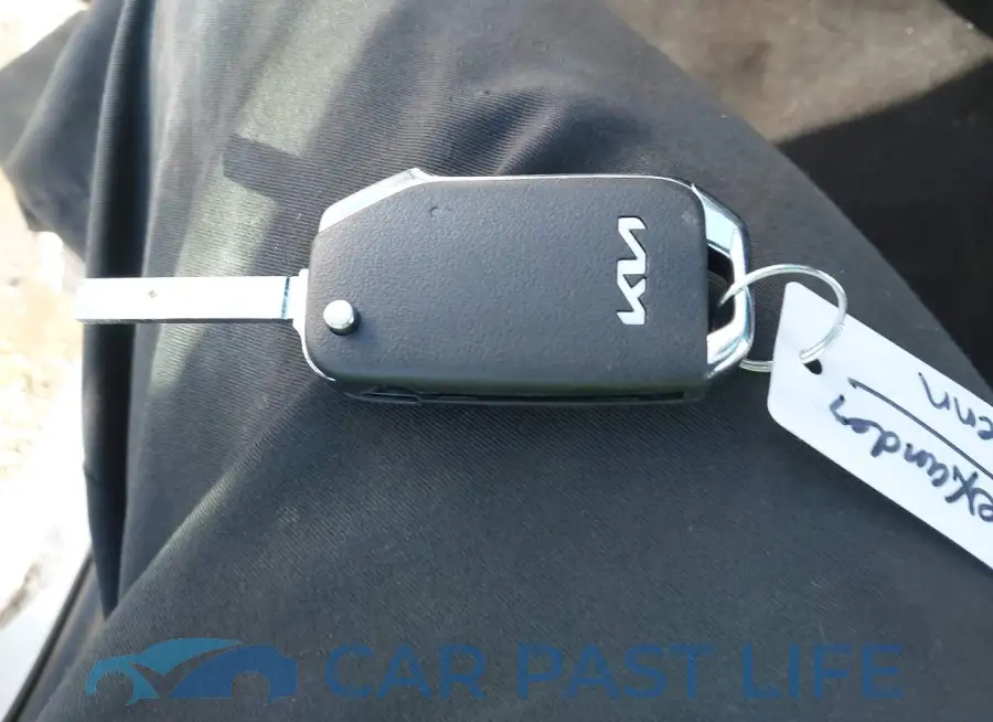 3KPF24AD3RE793599# 11