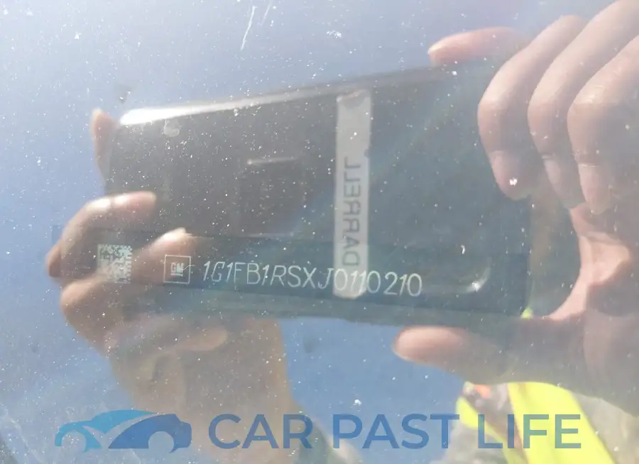 1G1FB1RSXJ0110210# 9