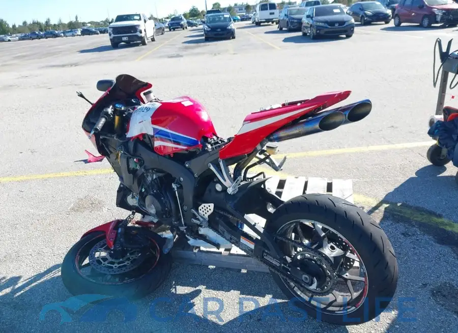 JH2PC40J0MK700334# 3